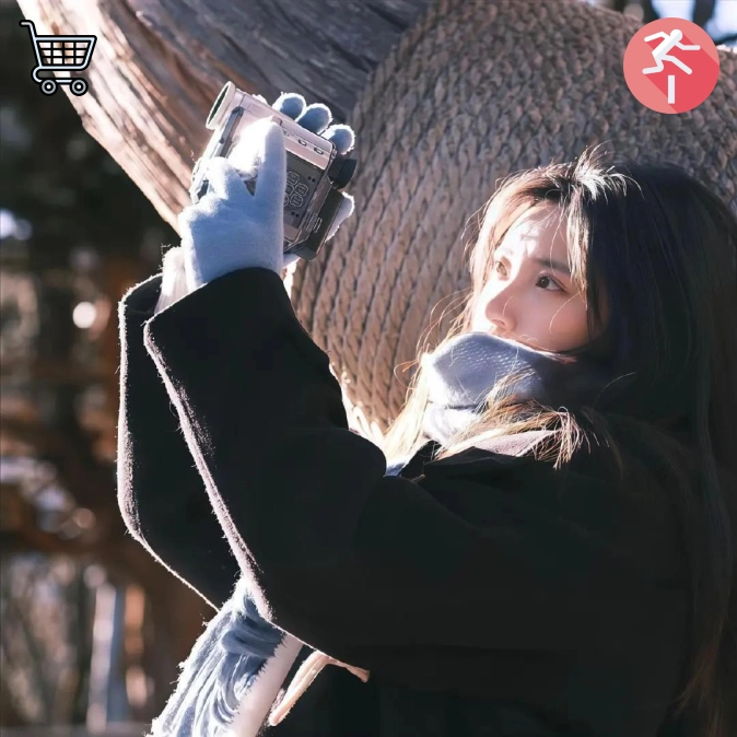 何女士